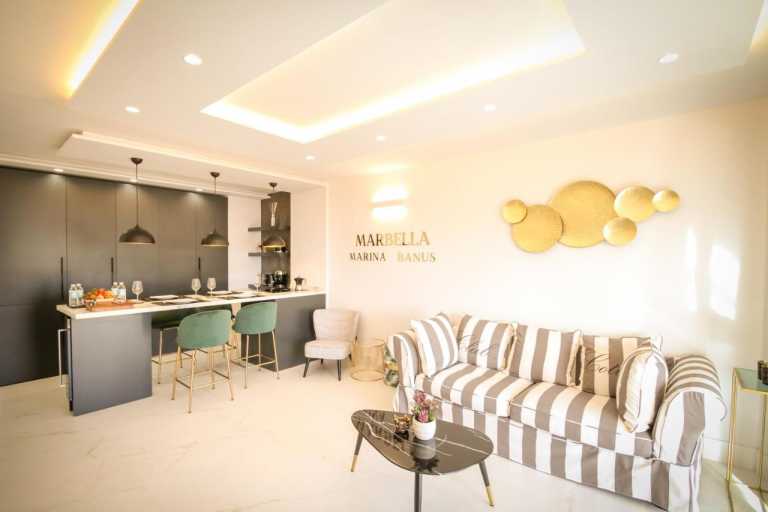 2 Bedrooms Deluxe Apartment Marina Banus