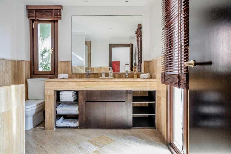 5 Bedrooms Villa Bambú, Los Verdiales, Marbella