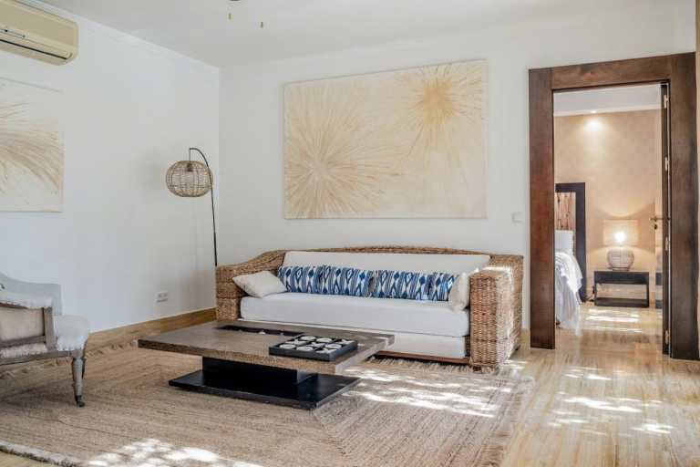 5 Bedrooms Villa Bambú, Los Verdiales, Marbella