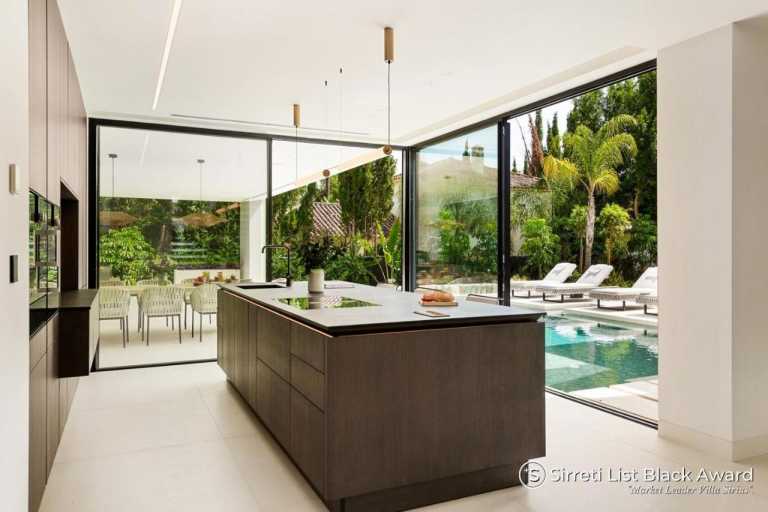5 Bedrooms Villa Sirius, Nueva Andalucía, Marbella