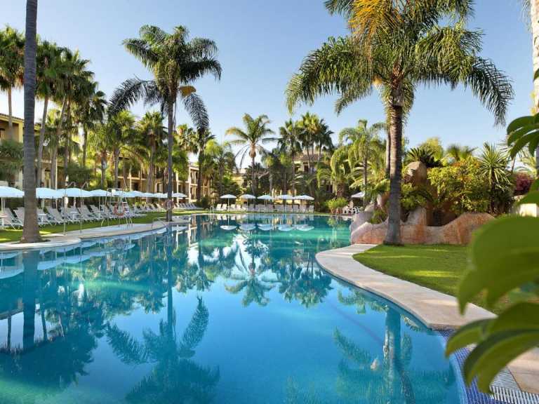 BlueBay Banús Marbella Hotels