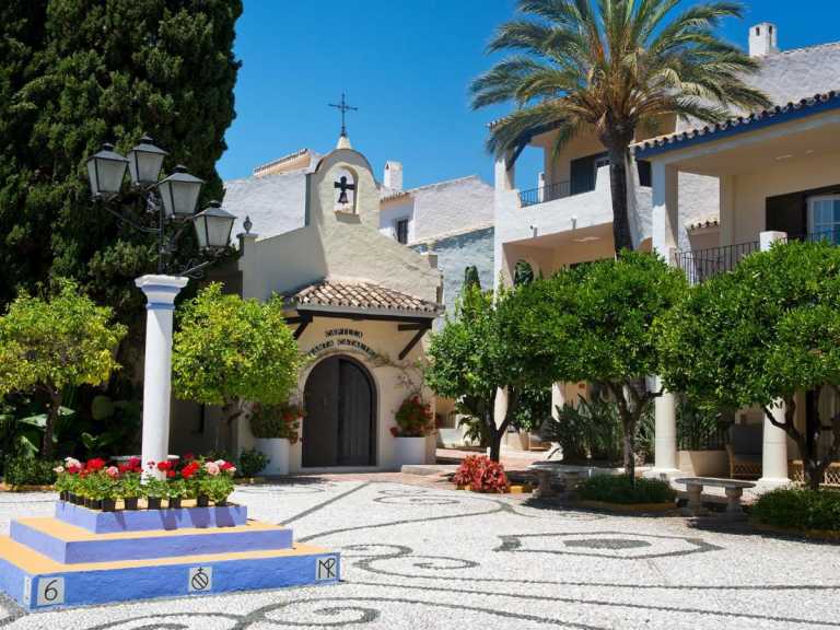 BlueBay Banús Marbella Hotels