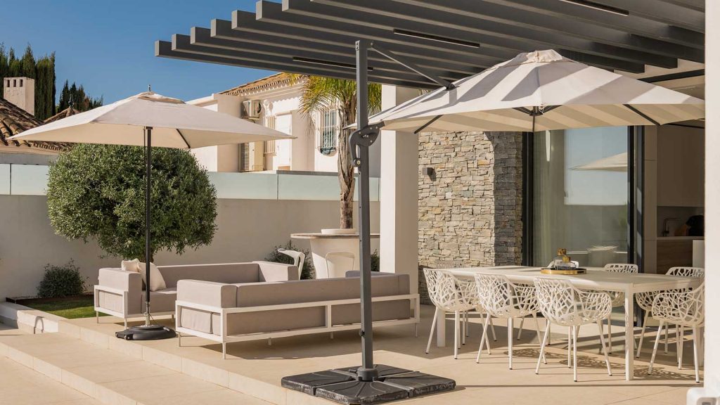 Trendsetting Terrace and Balcony Ideas for 2024: Elevate Your Outdoor Living 