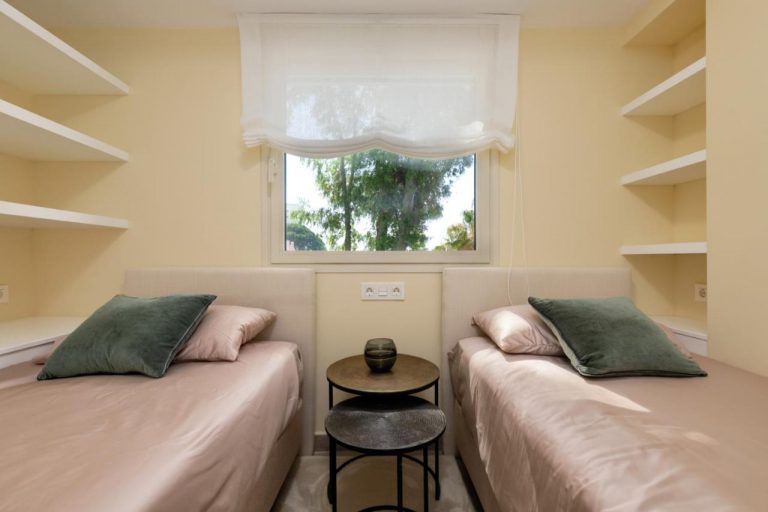 Luxury 3-Bed Beachfront Apartment in Marbella