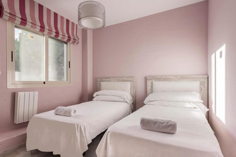 Luxury 3-bed Apartment in Nueva Andalucía