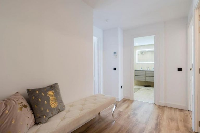 Luxury Apartment in Puerto Banus marina