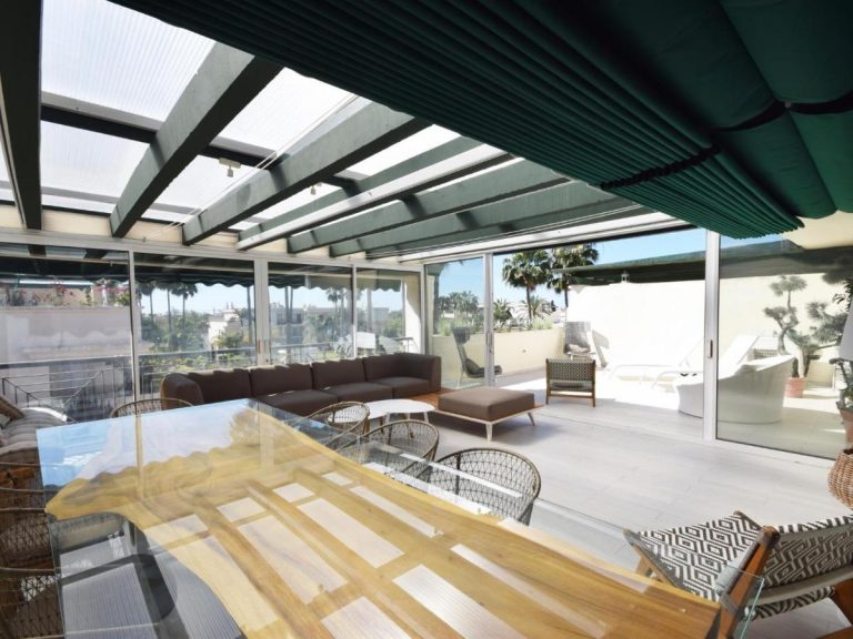 Two Bedroom Apartment in Urb. Lorcrimar, Nueva Andalucia - We Rent Marbella