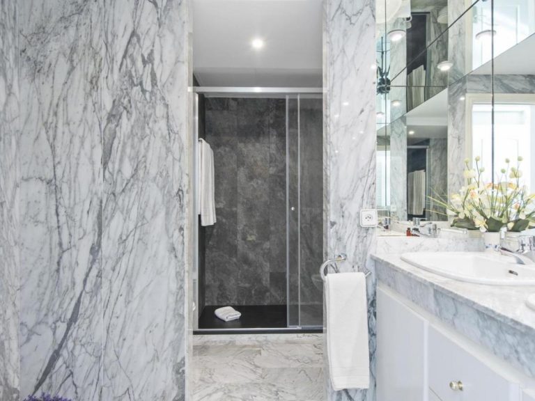 3-bedroom apartment in Playas del Duque, Puerto Banus, Marbella