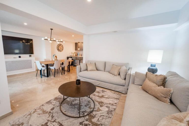 5 Bedroom Townhouse in Puente Romano Hills